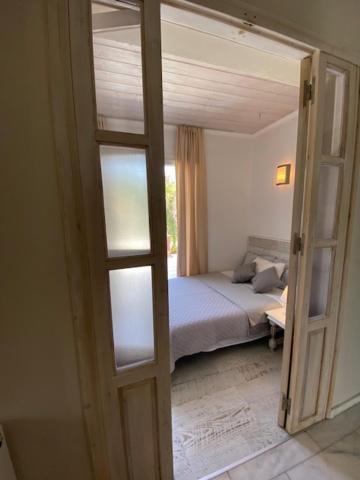 Nicole'S Garden Villa Kallithéa Dış mekan fotoğraf