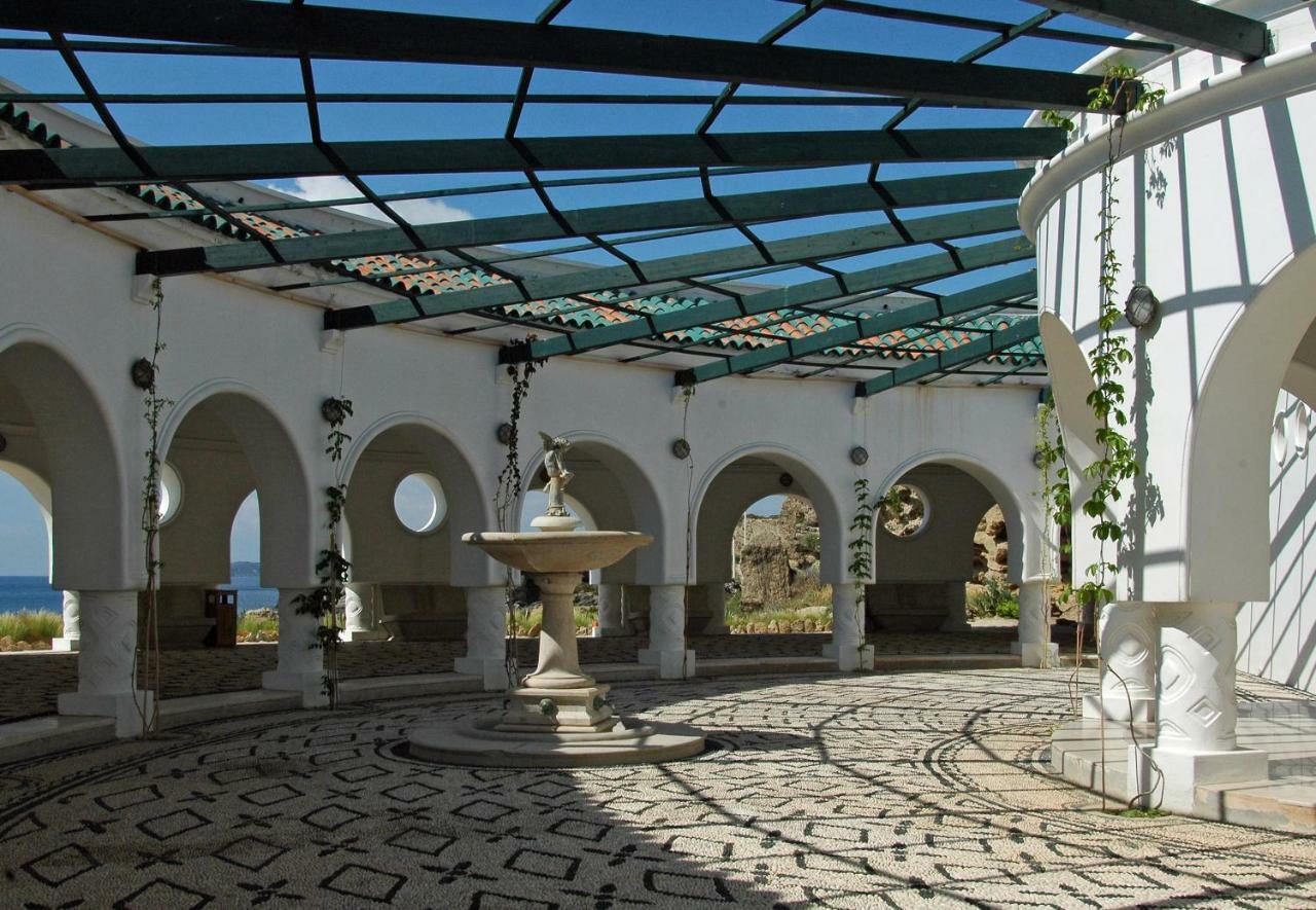 Nicole'S Garden Villa Kallithéa Dış mekan fotoğraf